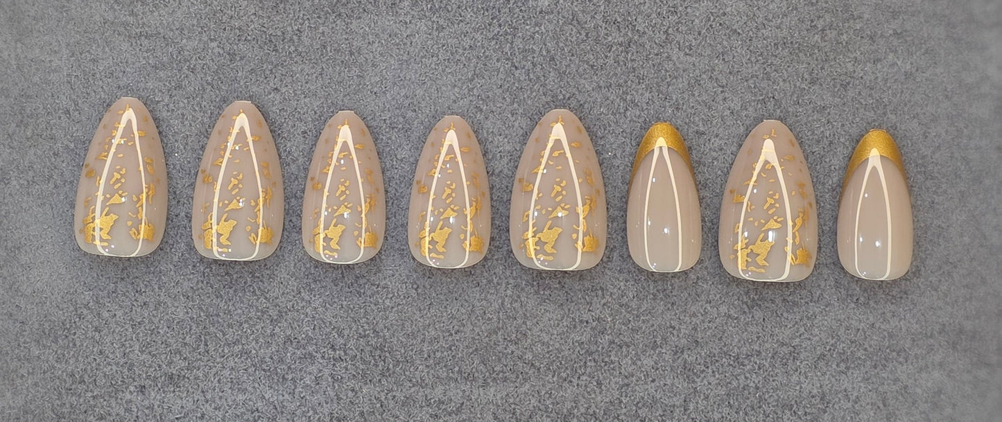 Golden Chrome Elegance Nails